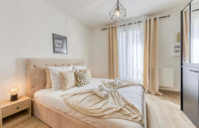 25m2 Cosy Proche Métro 11 - 6 min à pied